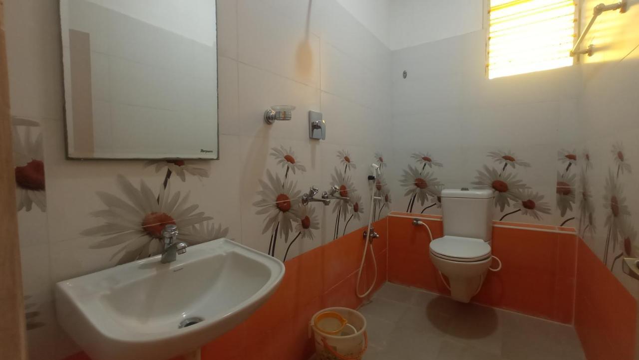 Amaran Hotels Madurai Buitenkant foto